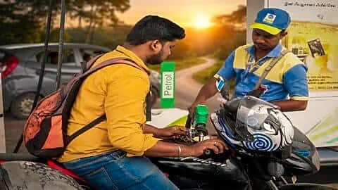 India bars institutional and commercial buyers from retail fuel outlets
