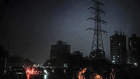 BRPL schedules Sunday power shutdowns in West Delhi for upgrades