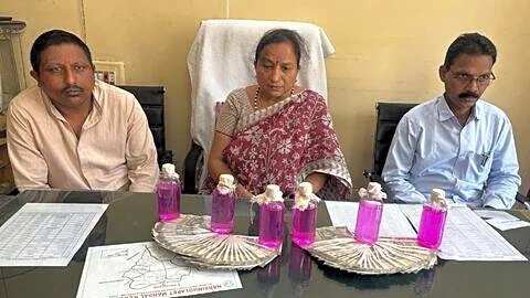 Telangana ACB arrests MPDO, son and panchayat officer accepting ₹45,000