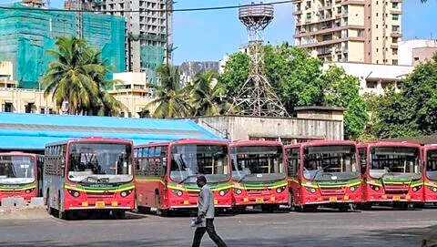 BEST employees launch indefinite strike halting Mumbai's local bus services