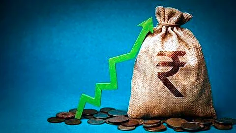 Kerala budget backs private investment, ₹1,115.48cr and ₹1,558.08cr, PSUs unmentioned