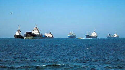 Bottleneck around US Iran peace deal strands 18,000 Indian sailors