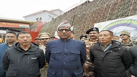 Sikkim flags off Kailash Mansarovar yatra with 44 pilgrims