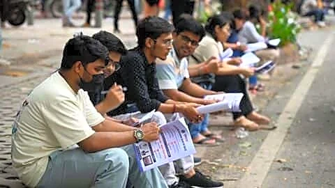 Karnataka unveils ₹80cr Delhi IAS IPS coaching hub for students
