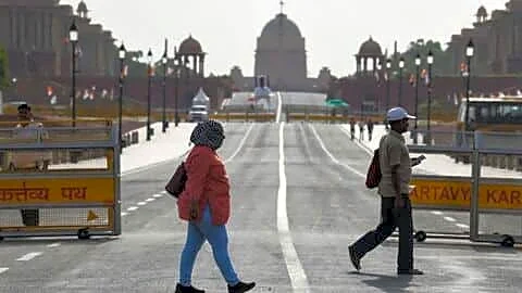 Delhi hits 40.2°C as southwest monsoon delayed to early July