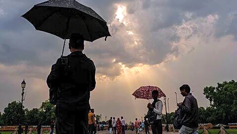 IMD: Delhi faces light rain Sunday and gusty winds Monday