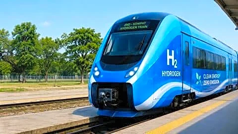 Indian Railways launches 1st hydrogen-powered train on Jind-Sonipat route