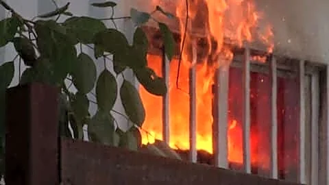 Two major slum fires hit Delhi within 3 days