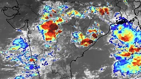 Monsoon drenches Mumbai and much of Maharashtra amid El Nino