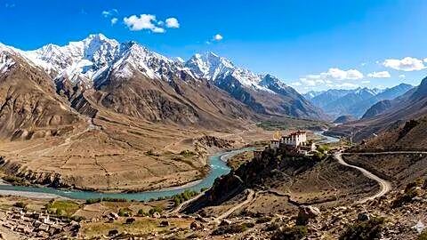India boosts earthquake early warning and monitoring in Himalayas