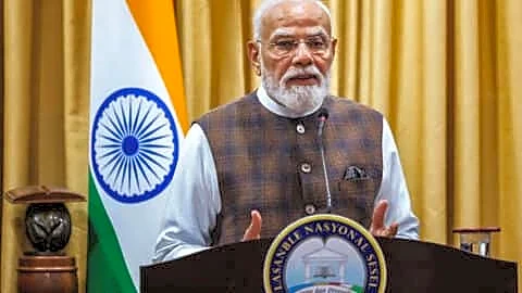 Modi ends Seychelles visit as India strengthens defense ties