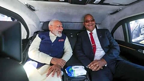 Prime Minister Narendra Modi brings Indian handicrafts to Seychelles leaders