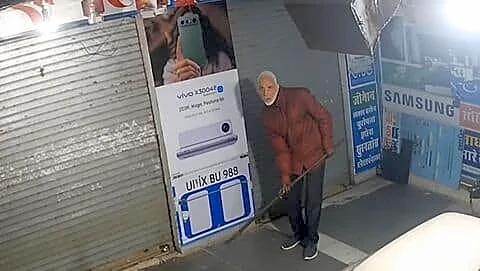 Modi mask suspect fails to breach Bhilwara mobile shop lock