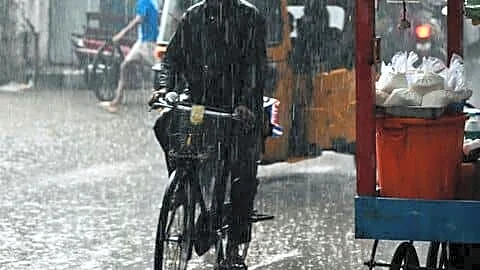 Southwest monsoon shifts north with lighter rain in Tamil Nadu