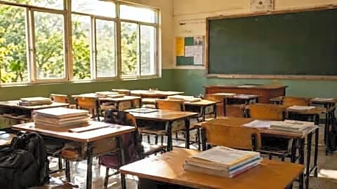 Kashmir valley schools closed July 6 to 19 amid heatwave