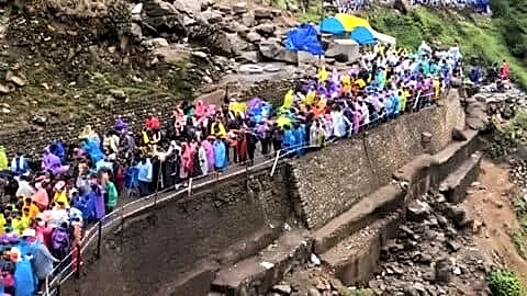 Heavy rain triggers Uttarakhand landslides and blocks pilgrimage roads