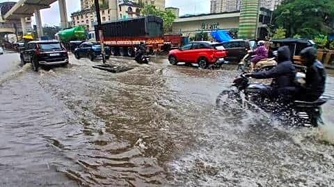 IMD red alert July 4-6 Mumbai, Devendra Fadnavis flags districts