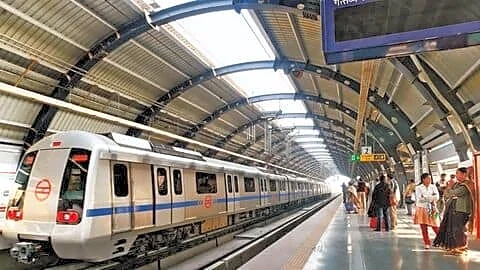 Mumbai Metro Line 2A halted 90 minutes amid heavy rain