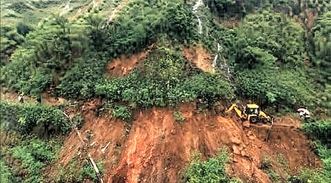 Heavy rain causes Rajmachi landslide near Lonavla, 100 tourists stranded