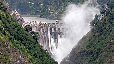 India opens 3 Baglihar Dam gates to manage Chenab River
