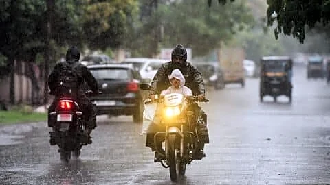IMD warns of heavy rain, storms across Maharashtra, Odisha, Jharkhand