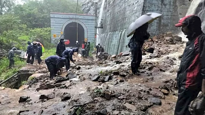 Heavy rains, thunderstorms kill 4; red alert in Mumbai
