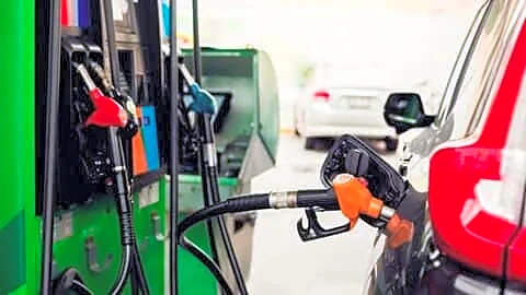 India June fuel consumption drops 3.7% to 19.42 million mt