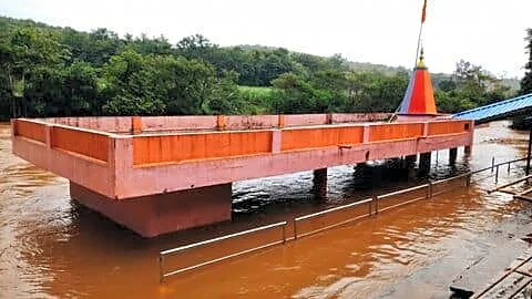 Heavy rains in Maharashtra and Karnataka's Belagavi submerge 9 bridge-cum-barrages