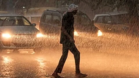 Orange alert issued for Mumbai Thane Raigad as monsoon intensifies