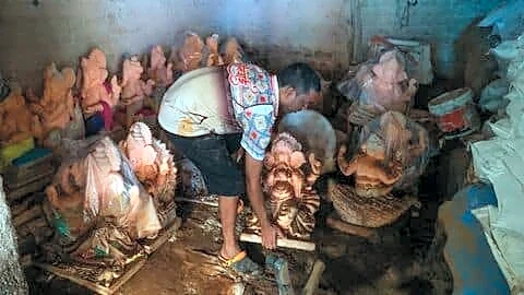 Maharashtra floods destroy thousands of Ganesh idols before Ganesh Chaturthi