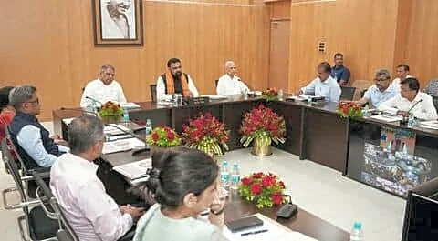Bihar CM deposits ₹1,423.94cr into 97.84L pension accounts on time
