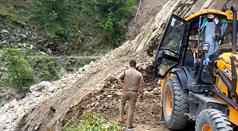 Heavy monsoon rains shut 69 Uttarakhand roads as crews reopen