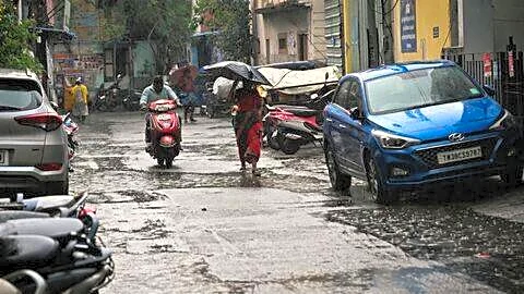 Evening storms ease Tamil Nadu heat wave, inland 2-3°C hotter
