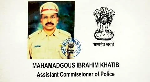 Railway constable Khatib posed as Mumbai officer for 15 years