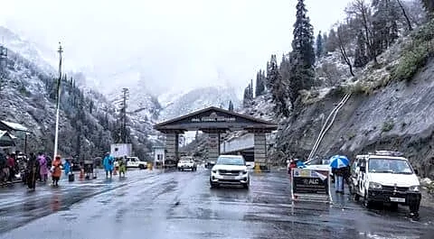 IMD issues red alert for Himachal July 20 and 21