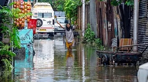 Widespread rain cools Jammu and Kashmir, Srinagar drops to 29.2C