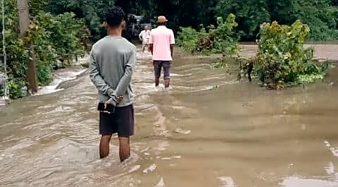 Heavy rains trigger major floods in 3 Upper Assam districts