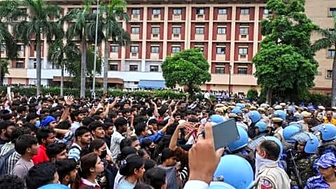 Delhi Police probe viral drone footage from Parliament Street protest