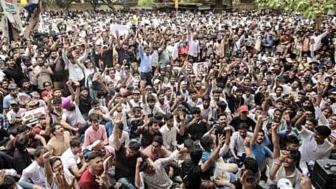 Center deploys 3,000 armed police personnel to Jantar Mantar protests