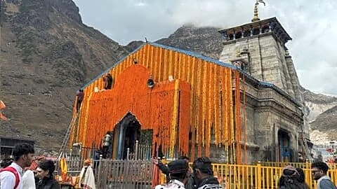 Heavy rain triggers landslide near Gaurikund halting Kedarnath Yatra