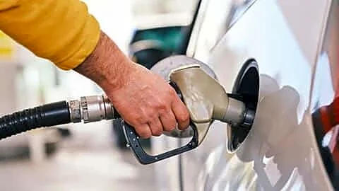 India keeps E20 gasoline, Suresh Gopi cites early target achievement