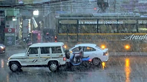 IMD warns monsoon to strengthen with heavy rains in India