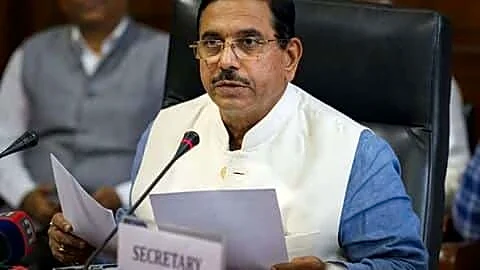 Pralhad Joshi says India will cross 300 GW non-fossil capacity