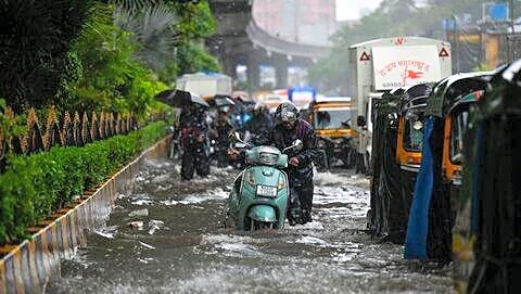 Mumbai Mayor Ritu Tawade urges safety amid IMD yellow alert