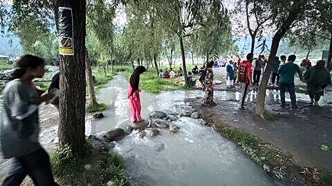 IMD forecasts heavy rain, thunderstorms Monday across Gujarat Delhi-NCR Mumbai