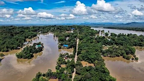 Assam floods leave 58 dead, 700,000 affected, 856 villages underwater