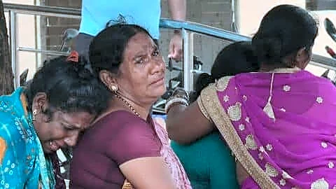 Father-son Santosh Dehury and Satyanarayan killed by lightning in Dhenkanal