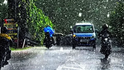 Delhi-NCR forecast: showers, evening thunderstorms and high humidity July 30