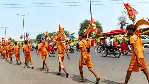 Kanwar Yatra begins and Delhi Police warns of traffic jams