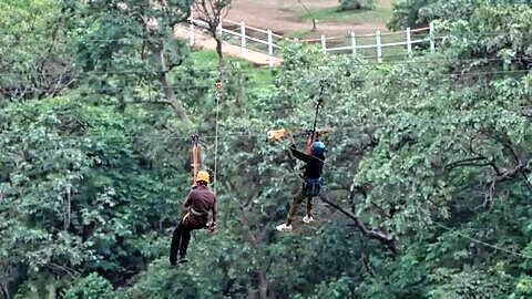 Tourist stranded midair at Sitakhai Point, Toranmal sparks safety concerns